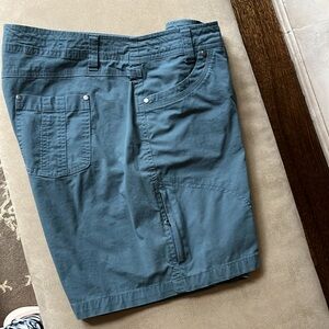 Kuhl Splash Shorts excellent condition. Really like new.